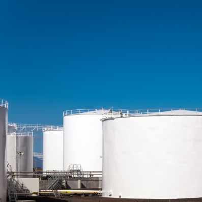 Oil tank level monitoring